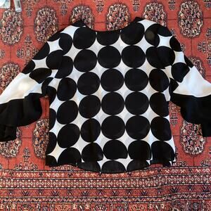 Chico’s Size 3 Elegant Black and White Circle Print Blouse Bell Sleeves FLAWLESS